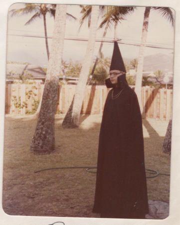 When I auditioned at the SCA (Society for Creative Anarchy) with my wizard costume, I was ridiculed for my choice of "black emblem on black."